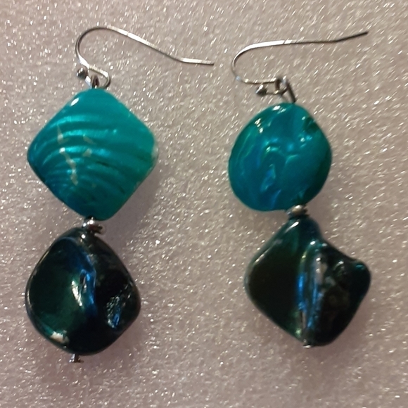Gem Stone Earrings - Picture 3 of 4
